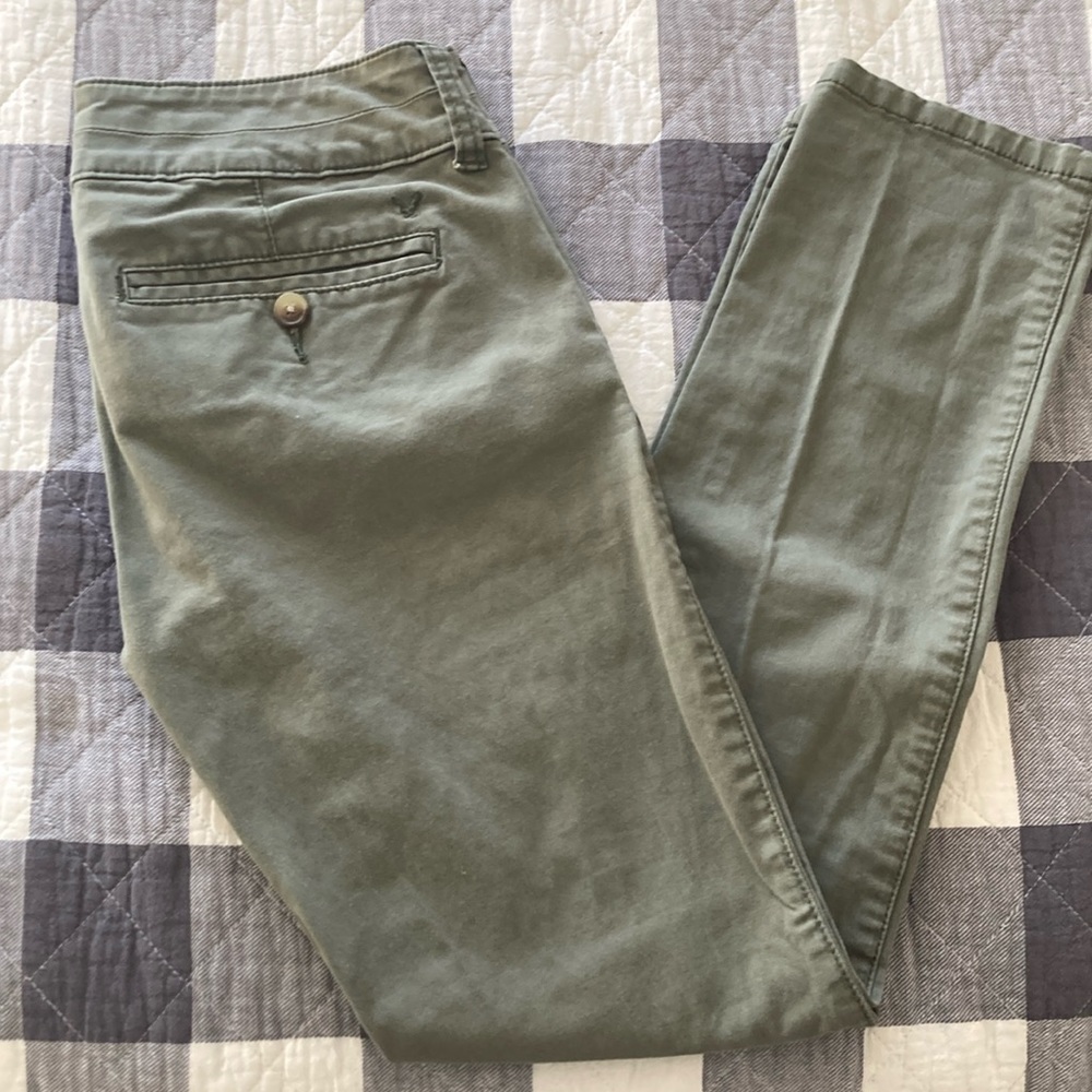 Aeo stretch chino